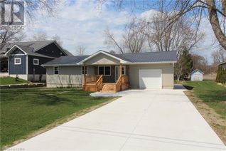 Bungalow for Sale, 8328 Burwell Road, Lambton Shores, ON