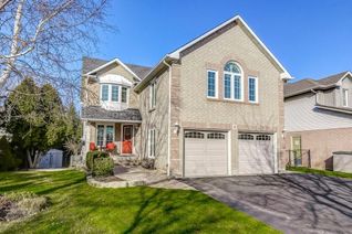 Detached House for Sale, 41 Strathroy Crescent, Waterdown, ON