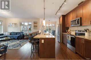 Condo Apartment for Sale, 2330 Shaughnessy Street #303, Port Coquitlam, BC
