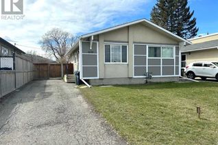 Bungalow for Sale, 8019 20a Street Se, Calgary, AB