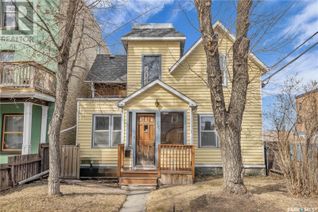 Detached House for Sale, 313 E Avenue S, Saskatoon, SK