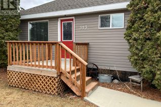Detached House for Sale, 313 6th Avenue E, Nipawin, SK