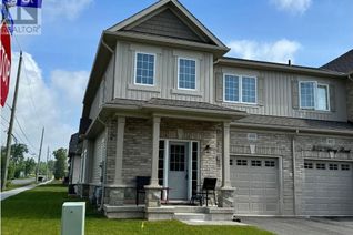 Freehold Townhouse for Sale, 454 Viking Street, Fort Erie, ON