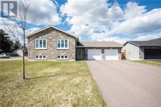 Ranch-Style House for Sale, 3 Nile Street, Petawawa, ON