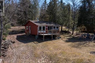 Detached House for Sale, 270 E Whalley Lake Road, Magnetawan, ON