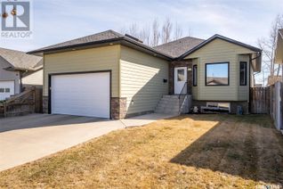 Bungalow for Sale, 18 Steele Bay, Prince Albert, SK