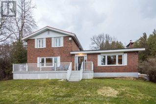 Detached House for Sale, 1692 North Big Island Rd, Prince Edward County, ON