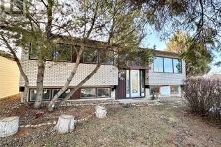 Detached House for Sale, 201 32nd Street, Battleford, SK