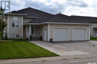 Property, 2915 37th Street W, Saskatoon, SK