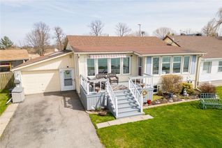 Detached House for Sale, 1495 Lakeshore Road, Selkirk, ON