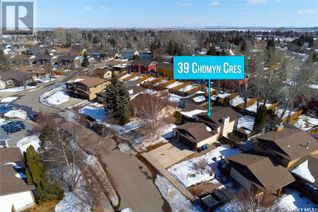 House for Sale, 39 Chomyn Crescent, Saskatoon, SK