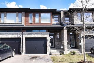 Townhouse for Sale, 30 Times Square Boulevard, Stoney Creek, ON