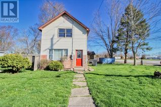 Detached House for Sale, 241 Colborne Street, Chatham, ON