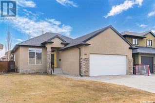 Detached House for Sale, 606 Bennion Crescent, Saskatoon, SK