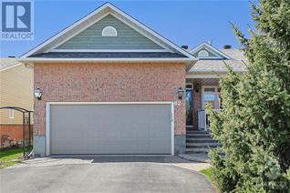 Freehold Townhouse for Sale, 62 Sable Run Drive, Ottawa, ON