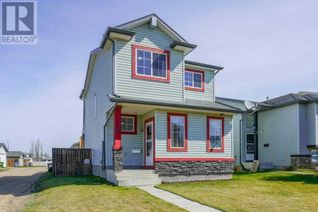 Detached House for Sale, 60 Johns Street, Red Deer, AB