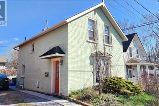 Detached House for Sale, 140 Antrim Street, Peterborough, ON