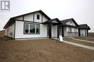 Townhouse for Sale, 6203 Valleyview Drive, Camrose, AB