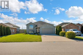 Detached House for Sale, 118 Molengraaf Way, Chatham, ON