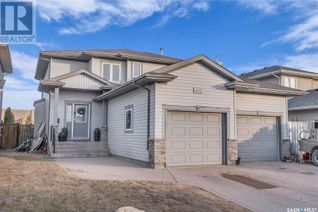 Detached House for Sale, 415 Kucey Crescent, Saskatoon, SK