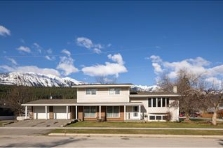 House for Sale, 616 11th Street S, Golden, BC