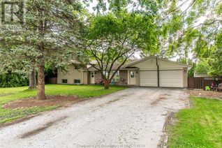 Detached House for Sale, 8672 English Line, Chatham, ON