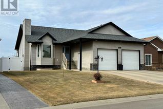 Bungalow for Sale, 2417 10 Avenue, Wainwright, AB