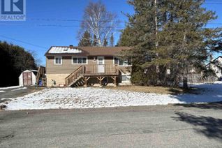 Detached House for Sale, 3965 Velma St, Val Caron, ON