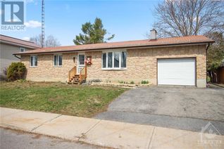 House for Sale, 41 Hummel Street, Chesterville, ON