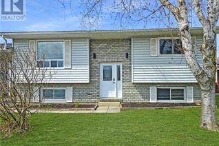 Raised Ranch-Style House for Sale, 76 Fifth Street E, Morrisburg, ON