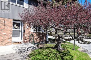 Condo Townhouse for Sale, 77 Linwell Road Unit# 31, St. Catharines, ON
