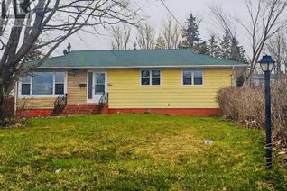 House for Sale, 4 Queen Street, North Sydney, NS