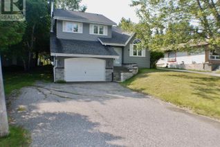 Detached House for Sale, 28 Ingall Dr, Dryden, ON