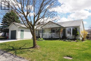 Bungalow for Sale, 3 Meadow Drive, New Hamburg, ON