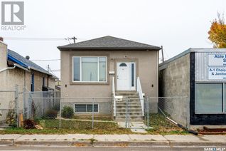 Detached House for Sale, 402 Victoria Avenue, Regina, SK