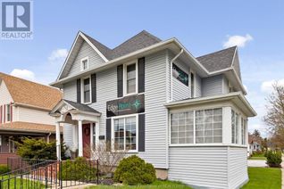 House for Sale, 102 Erie Street South, Leamington, ON