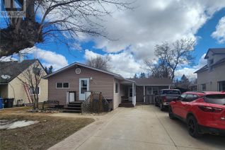 Bungalow for Sale, 358 Prince Edward Street, Melville, SK
