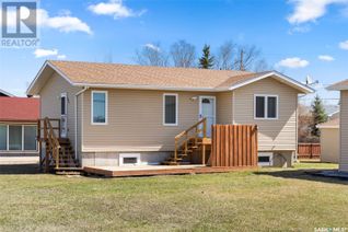 Bungalow for Sale, 102 Ansley Street, Rouleau, SK