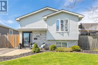 Detached House for Sale, 226 Portsmouth Crescent E, London, ON