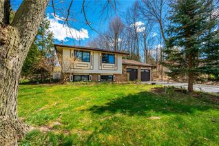 Detached House for Sale, 132 8th Concession Road E, Freelton, ON
