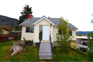 House for Sale, 407 9th Avenue, Castlegar, BC