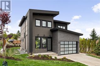 Detached House for Sale, 901 Selkirk Ave, Esquimalt, BC