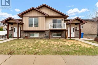 Condo Townhouse for Sale, 315 Somerset Row Se #2, Medicine Hat, AB