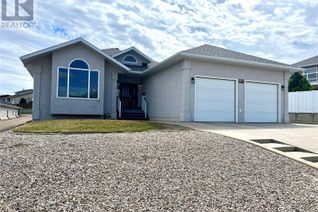Bungalow for Sale, 1005 2nd Avenue, Swift Current, SK