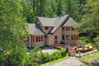 Detached House for Sale, 8496 B Procter East Road, Procter, BC