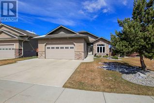 Bungalow for Sale, 52 Oakdale Place, Red Deer, AB