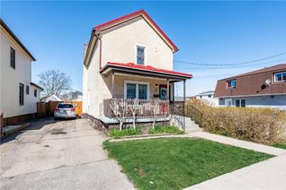 Detached House for Sale, 10 Wright Street, Welland, ON