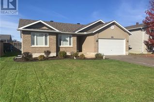 Bungalow for Sale, 2044 Sandstone Crescent, Petawawa, ON