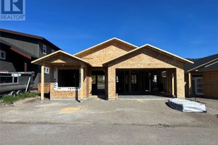 Detached House for Sale, 575 Meadowlark Avenue, Vernon, BC