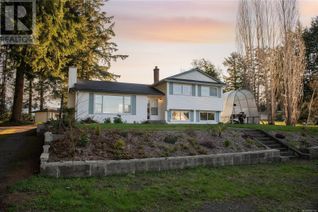 Detached House for Sale, 7997 Island Hwy N, Black Creek, BC